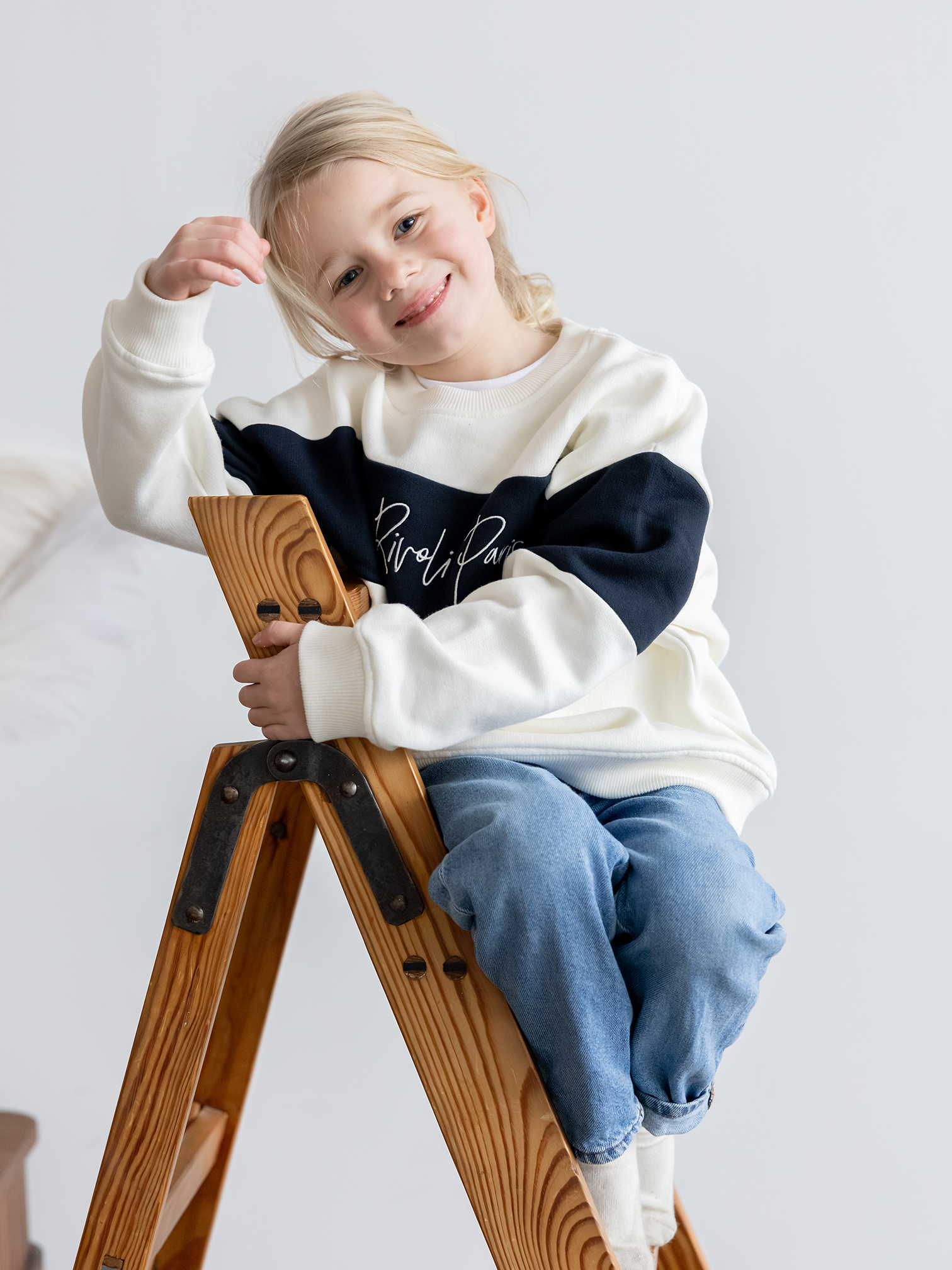 Kinderpullover Paris