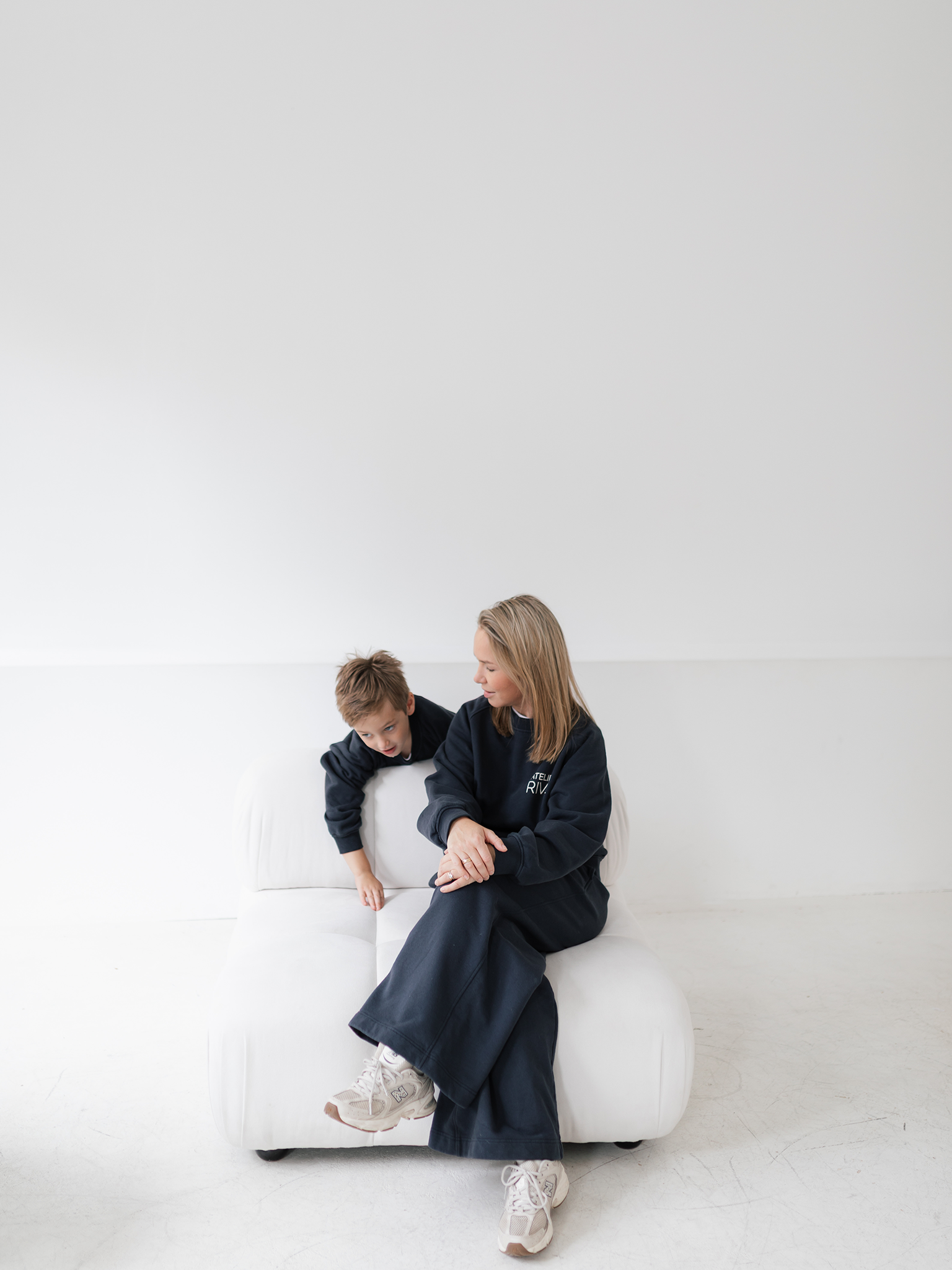 Ylvie Hose mit weitem Bein