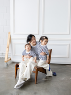 Partnerlook mit Mama im Gestreiften T-shirt