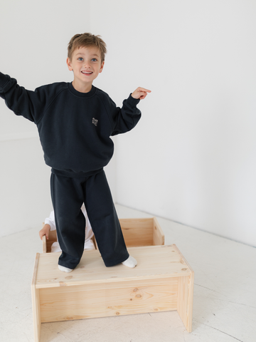 Yogginghose und Pulli für Kinder