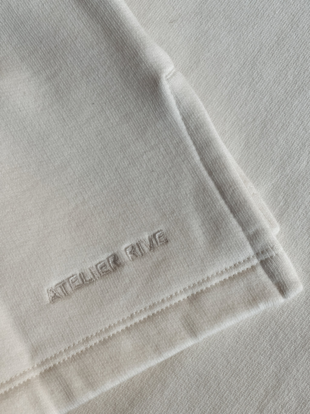 Kinder Pullover Details