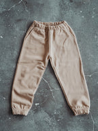 Kinderjogginghose mit handgemachten Details Atelier Rive, Joggingspants Toffee